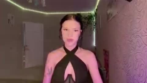 Alica online show from January 7, 2026, 3:14 pm