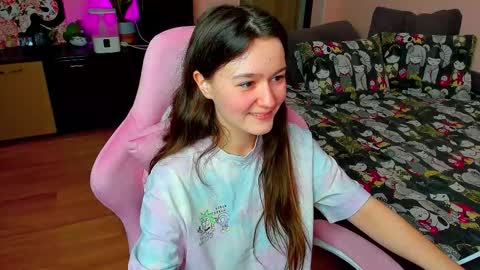 Snapshot of ameli_moon chatting on November 30, 2025, 11:47 am Eileen online show from November 30, 2025, 11:47 am