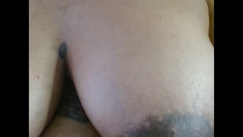 Snapshot of amelia_2023 chatting on January 5, 2025, 6:24 pm amelia  online show from January 5, 2025, 6:24 pm