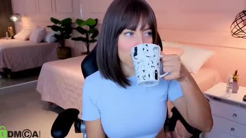 AMELIA online show from January 9, 2026, 11:46 am