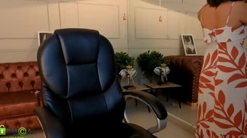 Snapshot of amelia_chillvibes chatting on May 27, 2026, 12:13 pm AMELIA online show from May 27, 2026, 12:13 pm