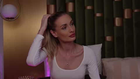 Snapshot of ameliaangell chatting on March 5, 2025, 9:27 am Amelia online show from March 5, 2025, 9:27 am