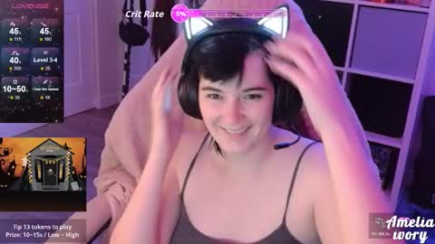 Snapshot of ameliaivory chatting on October 31, 2025, 3:07 am ameliaivory online show from October 31, 2025, 3:07 am