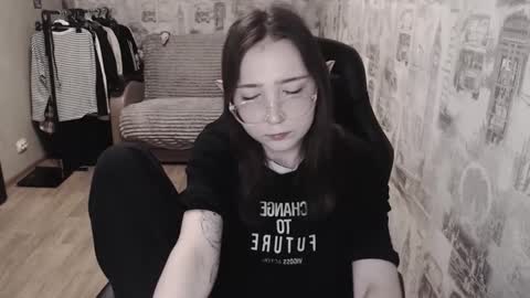 Snapshot of ameliakamishiro chatting on March 7, 2025, 7:05 pm Amelia online show from March 7, 2025, 7:05 pm