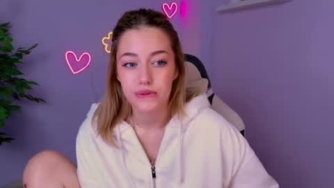 Snapshot of ameliarosaline chatting on June 26, 2026, 3:44 am ameliarosaline online show from June 26, 2026, 3:44 am