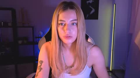 Snapshot of ameliarosaline chatting on July 3, 2026, 3:24 am ameliarosaline online show from July 3, 2026, 3:24 am
