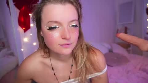 Amelia online show from January 8, 2025, 2:03 pm