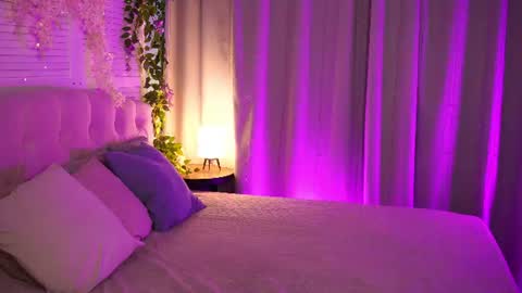  Amelia  online show from June 18, 2026, 3:51 am
