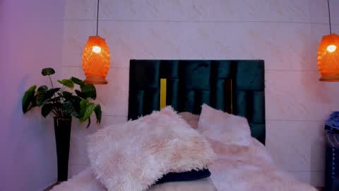 Snapshot of amelie_murdoch chatting on January 17, 2025, 8:02 am Ami online show from January 17, 2025, 8:02 am