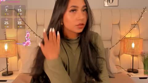 Snapshot of ameliebelle_ chatting on November 16, 2025, 12:44 pm Amelie online show from November 16, 2025, 12:44 pm