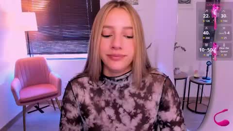 Snapshot of ameliegraham chatting on September 29, 2025, 8:24 pm Amelie Graham online show from September 29, 2025, 8:24 pm