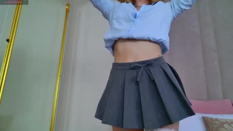 Snapshot of ameliroyse chatting on April 21, 2026, 5:17 pm AmeliRoyse online show from April 21, 2026, 5:17 pm