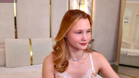 Snapshot of ameliroyse chatting on April 25, 2026, 5:54 pm AmeliRoyse online show from April 25, 2026, 5:54 pm
