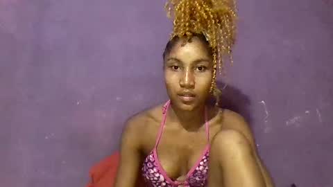 amelisy20005 online show from January 13, 2026, 7:08 pm