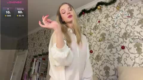 Snapshot of amelly_sun chatting on January 7, 2026, 7:49 pm Amelly online show from January 7, 2026, 7:49 pm