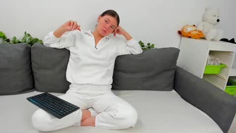 Eva online show from March 14, 2026, 9:04 am