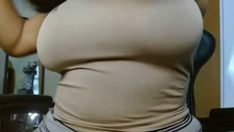 Mari online show from January 10, 2026, 1:24 pm