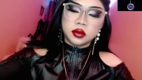 Queen Mireska online show from March 9, 2026, 4:55 pm