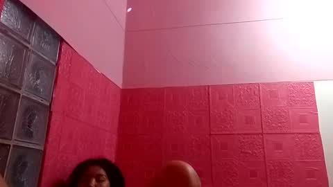 Snapshot of amias_thaddeus23 chatting on December 2, 2025, 12:49 am Amia online show from December 2, 2025, 12:49 am