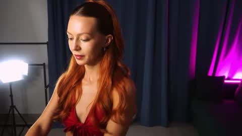 Snapshot of amilifox1 chatting on June 28, 2026, 5:19 pm amilifox1 online show from June 28, 2026, 5:19 pm