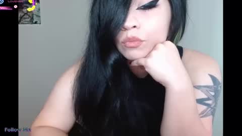 Snapshot of amilustxx chatting on September 18, 2025, 4:53 pm amilust online show from September 18, 2025, 4:53 pm