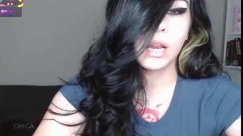 Snapshot of amilustxx chatting on November 28, 2025, 10:12 pm amilust online show from November 28, 2025, 10:12 pm