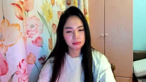 Amina online show from November 26, 2025, 11:22 am