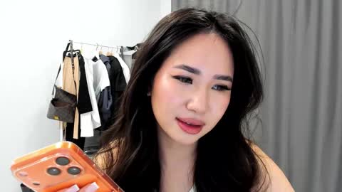 Amina online show from February 26, 2026, 1:43 pm