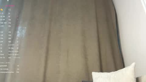 Snapshot of aminaliven chatting on June 2, 2026, 2:19 pm aminaliven online show from June 2, 2026, 2:19 pm