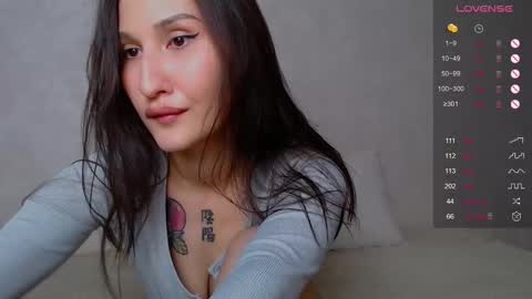 Snapshot of aminegulse chatting on October 9, 2025, 12:41 am Camilla online show from October 9, 2025, 12:41 am