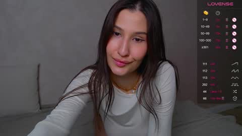 Snapshot of aminegulse chatting on November 25, 2025, 12:43 am Camilla online show from November 25, 2025, 12:43 am