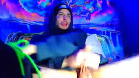 amiri_sweater online show from December 16, 2025, 11:15 am