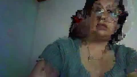 ammberrkiss online show from January 11, 2026, 2:49 am