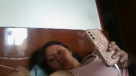 ammberrkiss online show from May 7, 2026, 7:08 pm