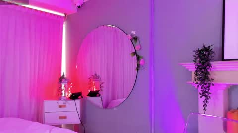 Snapshot of ammy_nova chatting on April 16, 2026, 8:31 pm Ammy Nova online show from April 16, 2026, 8:31 pm