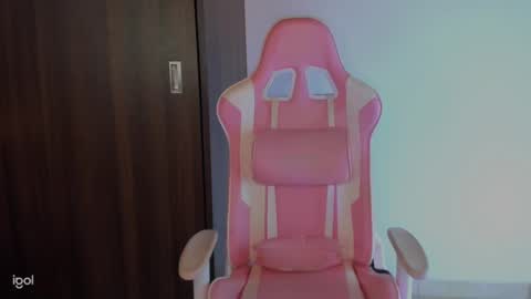 Snapshot of ammy_oxford chatting on December 15, 2024, 1:57 am Ammy online show from December 15, 2024, 1:57 am