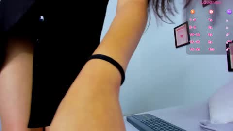 Lu online show from January 25, 2025, 1:19 pm