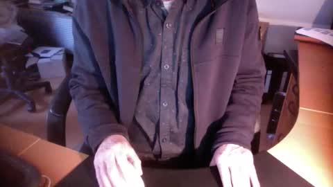 Snapshot of amor2200 chatting on January 7, 2025, 3:02 pm Amor2200 online show from January 7, 2025, 3:02 pm