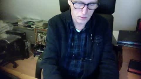 Snapshot of amor2200 chatting on January 18, 2025, 8:51 pm Amor2200 online show from January 18, 2025, 8:51 pm