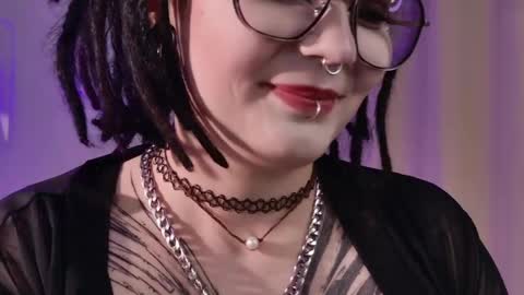 amore online show from May 19, 2026, 1:56 am