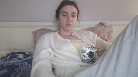 miss unforgettable online show from November 11, 2025, 6:46 am