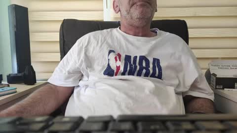 AmorLin online show from April 7, 2026, 10:05 am