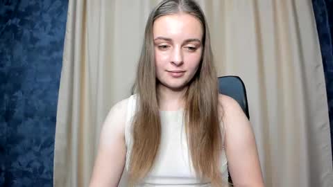 Snapshot of amy___reid chatting on January 18, 2025, 2:02 pm Amy Reid online show from January 18, 2025, 2:02 pm