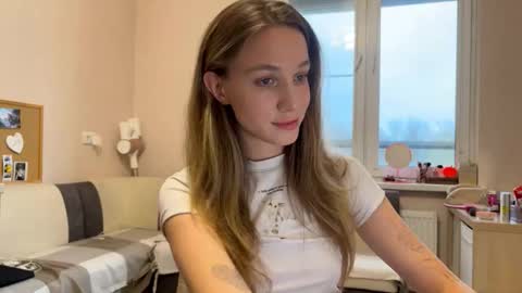 Snapshot of amy_chill chatting on November 3, 2025, 11:11 am Amy Chill online show from November 3, 2025, 11:11 am