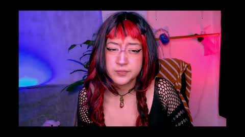 amy_flaker888 online show from April 12, 2026, 10:59 pm