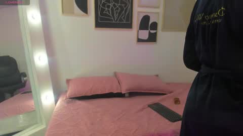 Amy online show from March 10, 2026, 12:43 pm