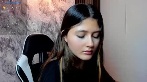 Snapshot of amy_innocent_ chatting on December 4, 2025, 7:55 pm Amy online show from December 4, 2025, 7:55 pm