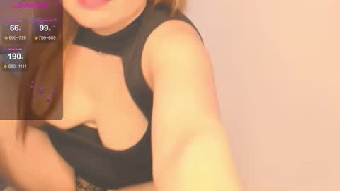 Snapshot of amy_isabella chatting on December 18, 2025, 12:06 am amy online show from December 18, 2025, 12:06 am