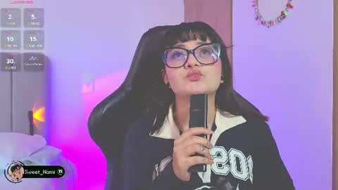 Snapshot of amy_lit chatting on July 16, 2026, 10:05 pm Hello I am Allison Welcome to my room and let is have a good time together whith me online show from July 16, 2026, 10:05 pm