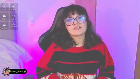 Snapshot of amy_lit chatting on July 17, 2026, 8:35 pm Hello I am Allison Welcome to my room and let is have a good time together whith me online show from July 17, 2026, 8:35 pm